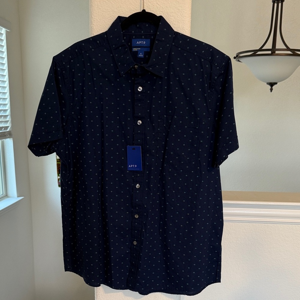 Apt 9 Men's Navy Blue Short Sleeve Collared Shirt